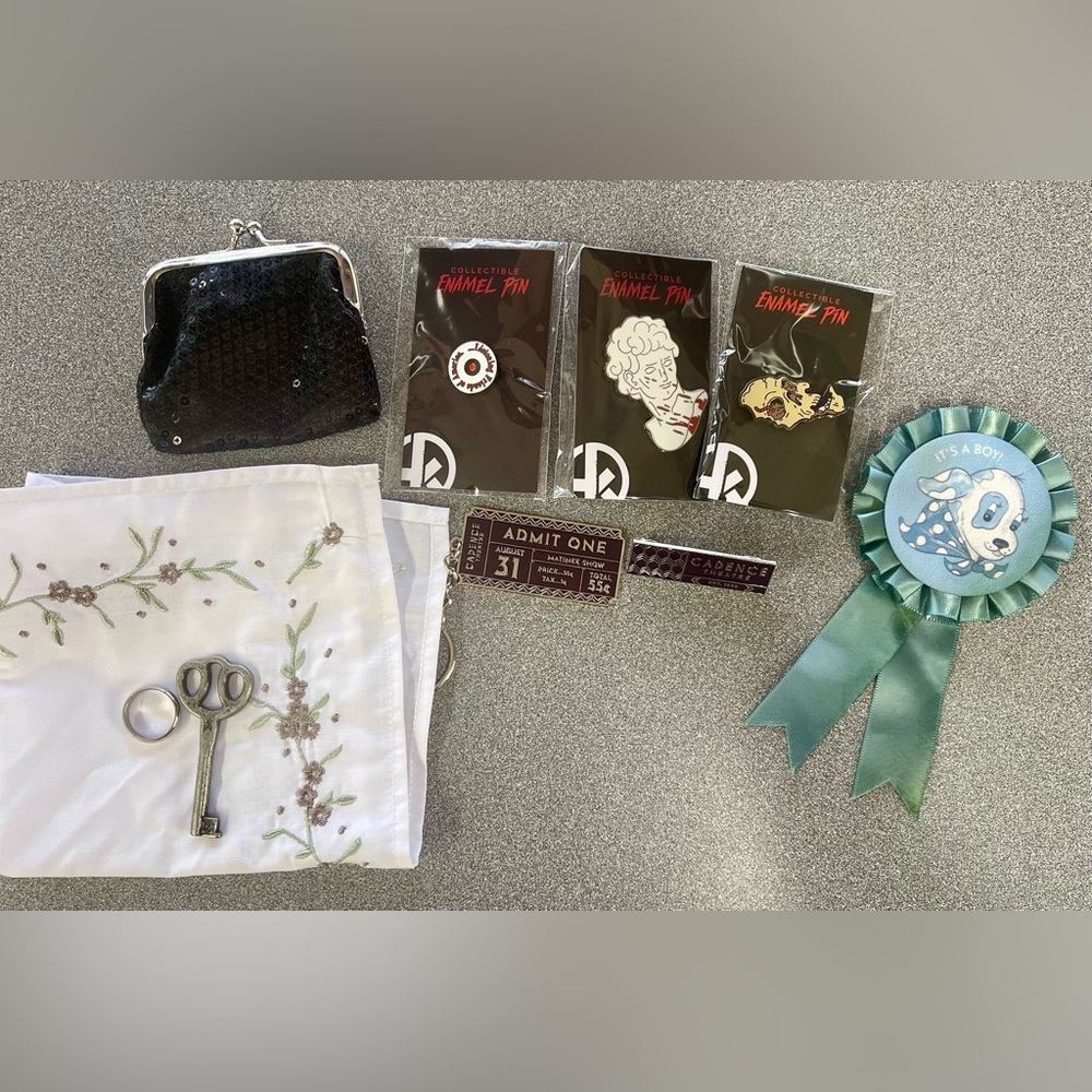 Hunt A Killer - Curtain Call (Cadence Theatre) Parts, Props Lot, Pins